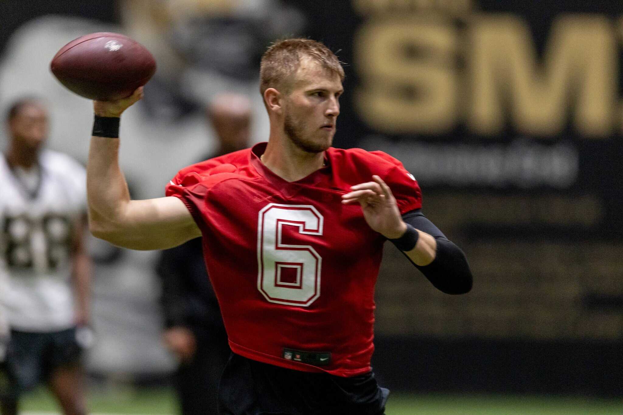 Next Saints QB Odds – Who’s Favored to Replace Derek Carr After His Retirement?