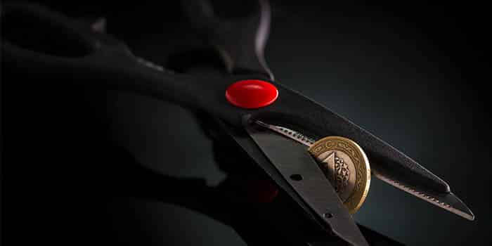 Hard Rock Las Vegas Responds to Cost-Cutting Criticisms About Guitar Hotel