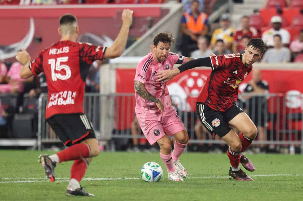 Messi scores twice, Miami romps Red Bulls 5-1 | amNewYork