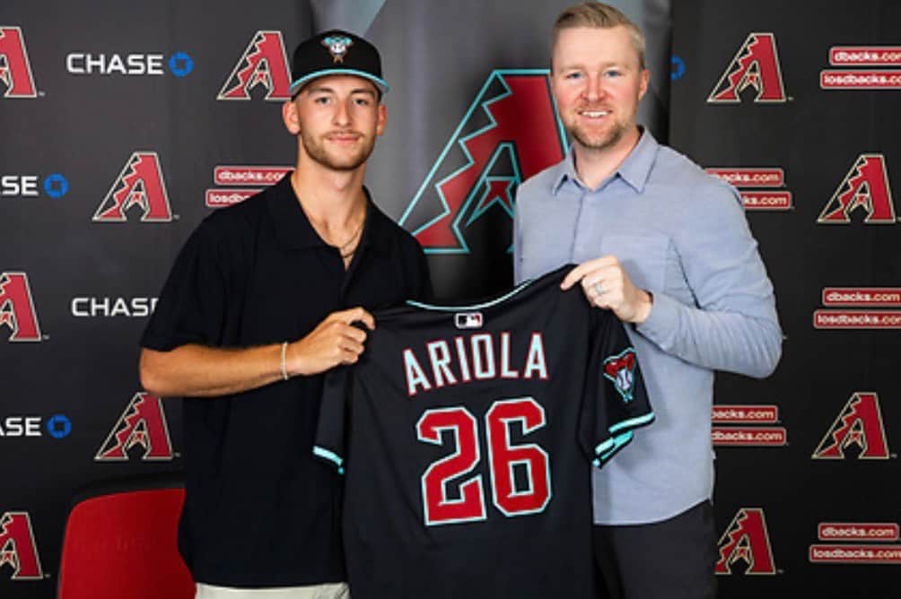 Queens roots run deep for 2025 MLB draft pick Joe Ariola – QNS