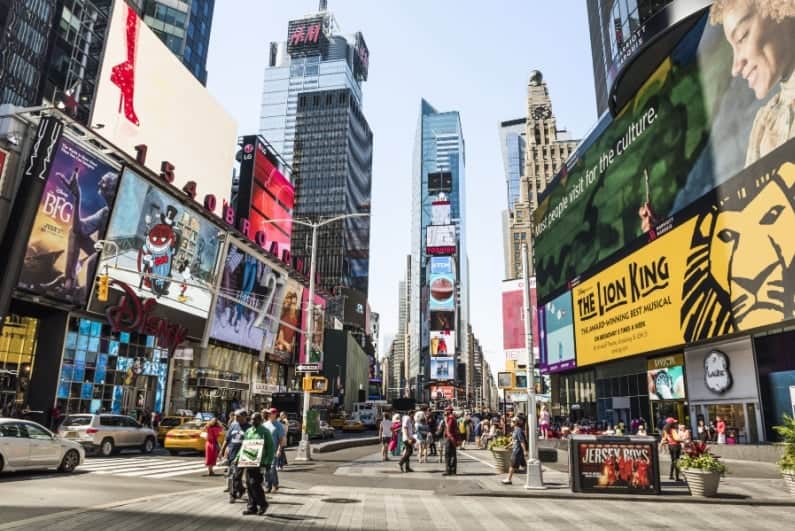 Celebs Agitate Broadway Theater Owners By Testifying for Times Square Casino