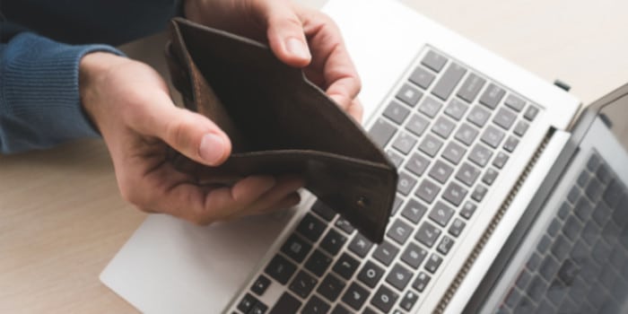 Eastville Officer Accused in $819K Inheritance Scam to Fuel Gambling Addiction