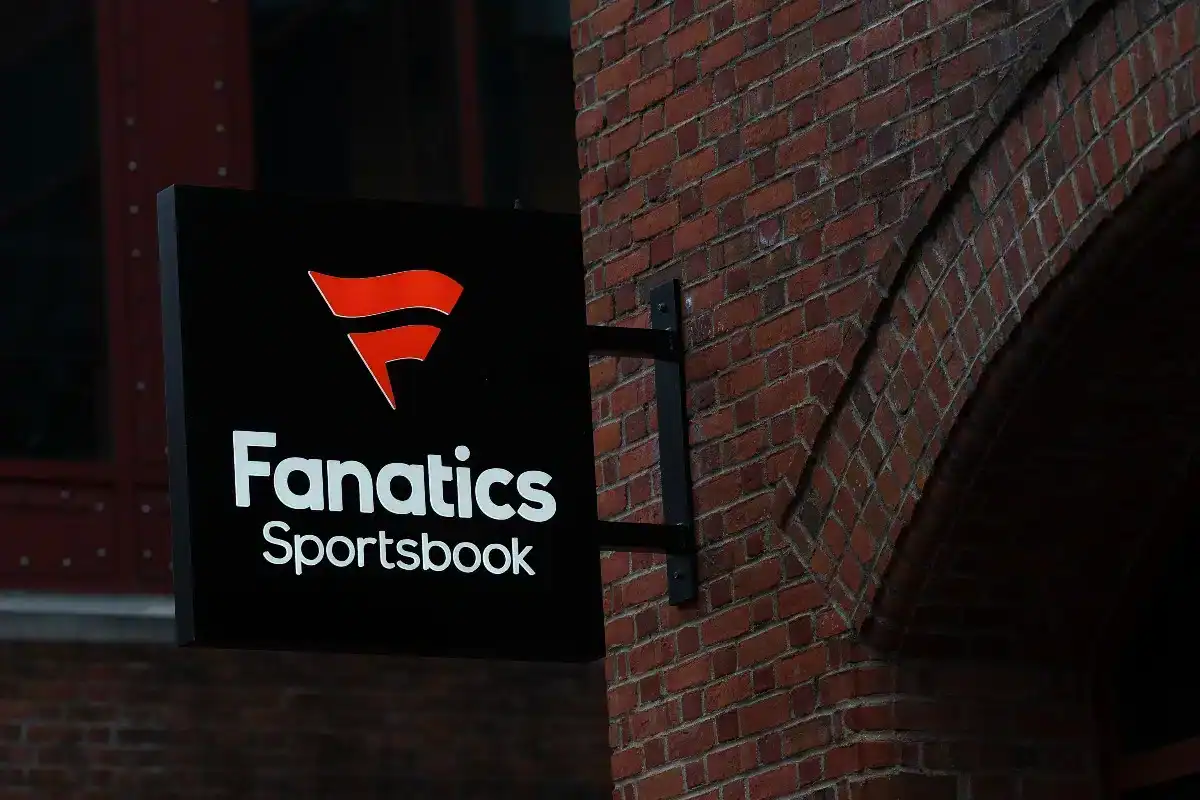 Fanatics Sportsbook Promo: Net $2,600 in FanCash for CFB, NFL