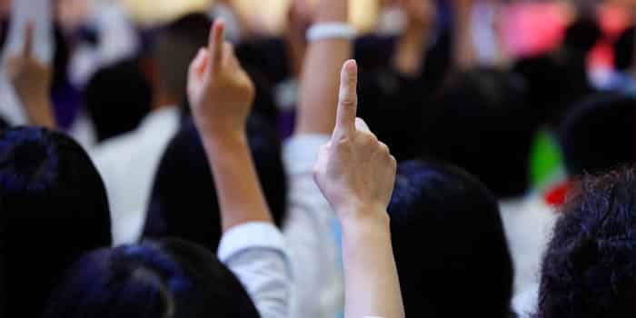 Mirage Memories Go on Auction as Casino Transforms into Hard Rock