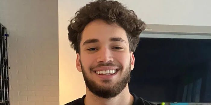 Adin Ross Loses $100K Bet After Controversial UFC Referee Reversal