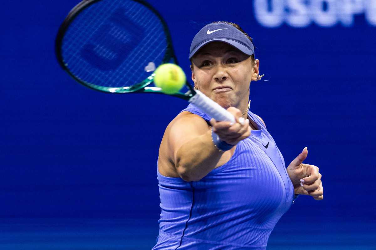 Anisimova beats Osaka, to take on Sabalenka in final US Open showdown this weekend | amNewYork