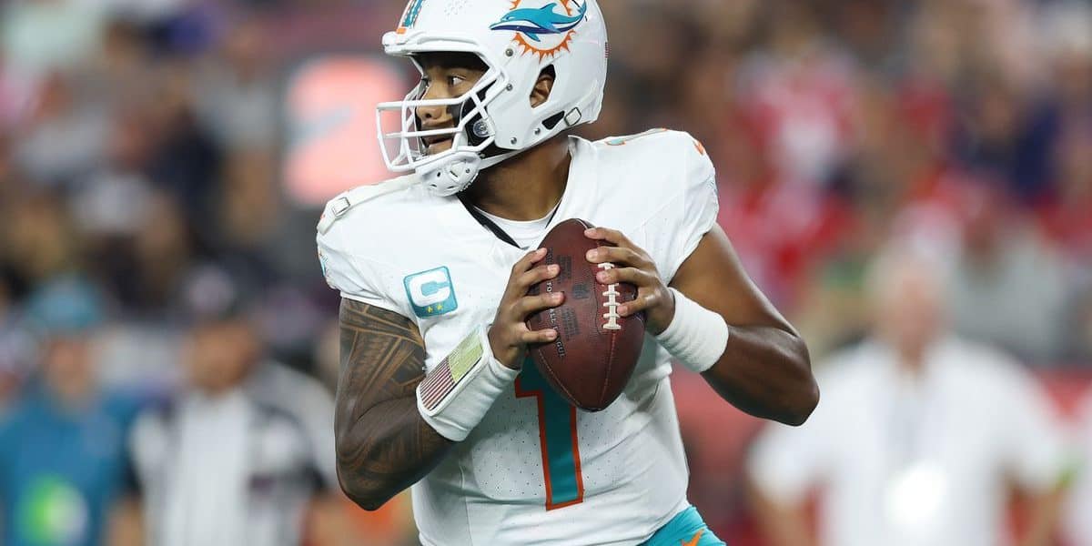 Dolphins' Tua Tagovailoa reacts to criticism from Cam Newton