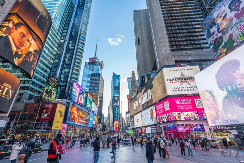 Jay-Z Defends Plans for Caesars’ Proposed Times Square Casino