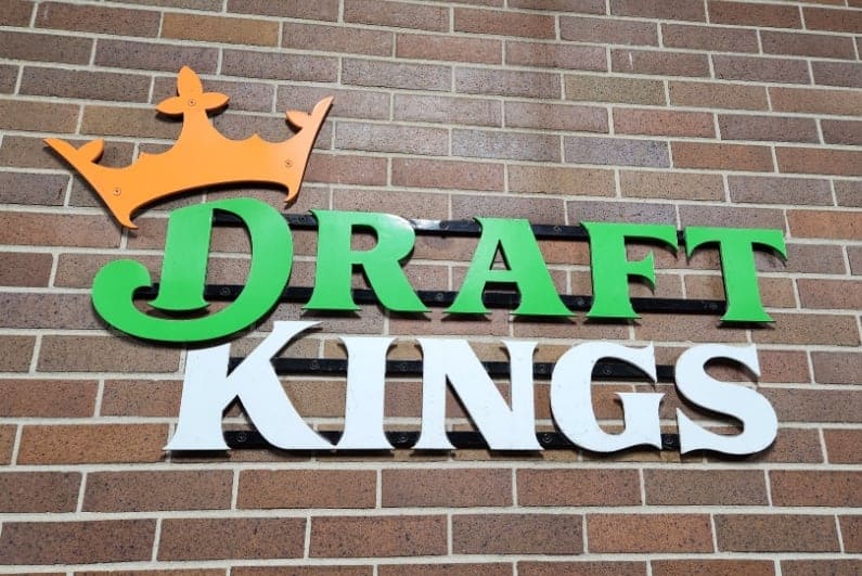 DraftKings Shares Rally 6% as Prediction Market Entry Announced
