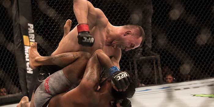 Gambling Streamer Beaten by MMA Guest During Live Show