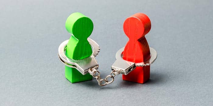 Kazakh Couple Arrested for Using Spycam to Defraud Australian Casino